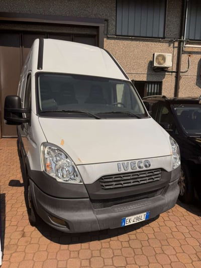 Iveco Daily Telaio 35S15 2.3 HPT PL Cabinato usata