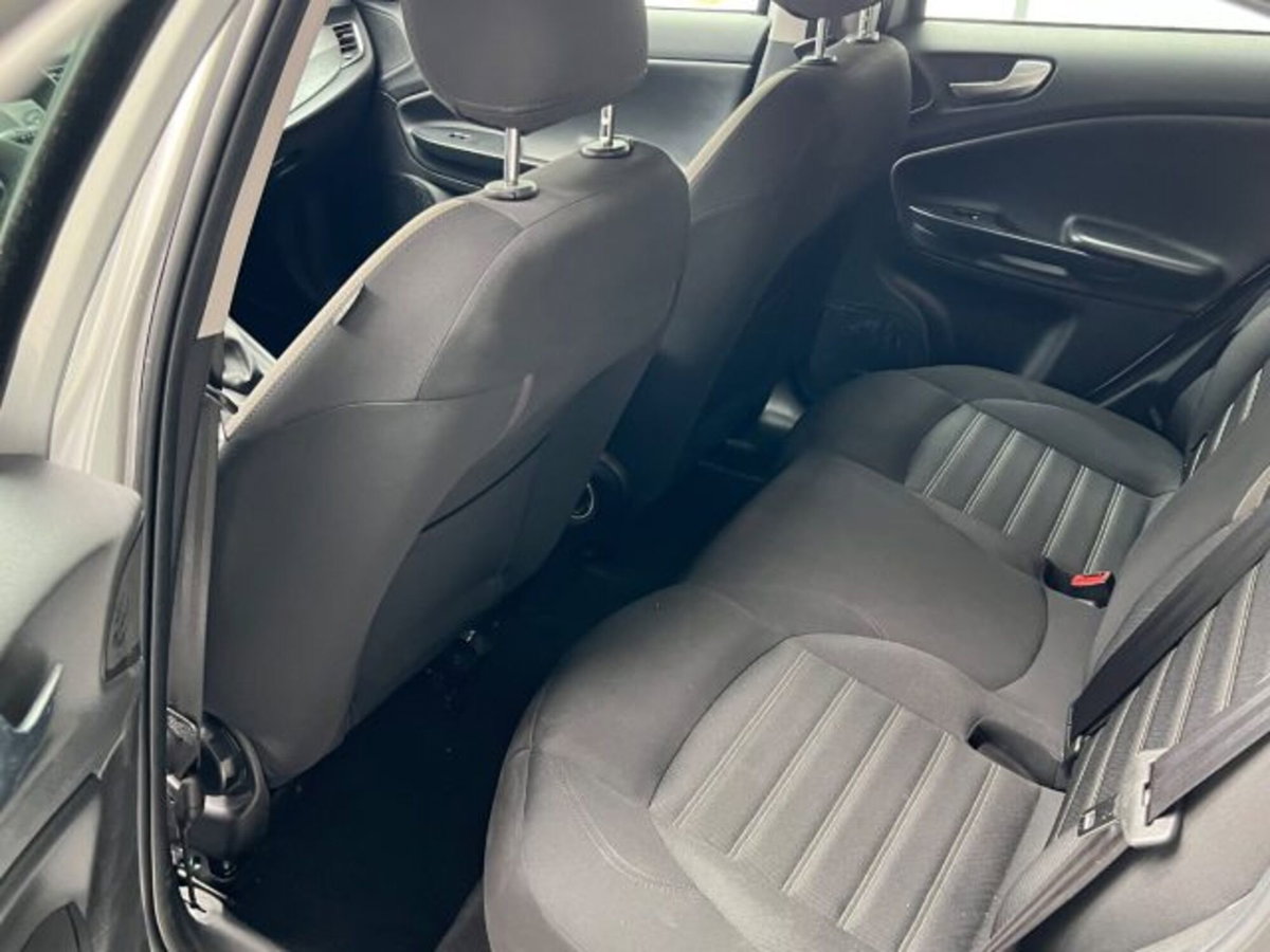 Alfa Romeo Giulietta 1.6 JTDm Business 120cv tct (10)