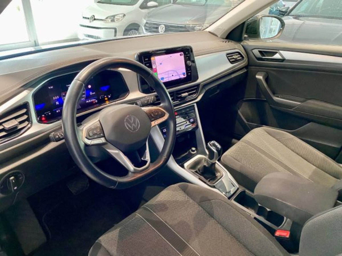 Volkswagen T-Roc 1.5 tsi R-Line dsg (13)
