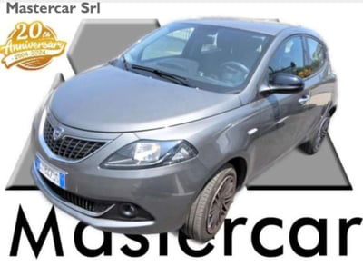 Lancia Ypsilon 1.0 FireFly 5 porte S&S Hybrid Gold Plus usata