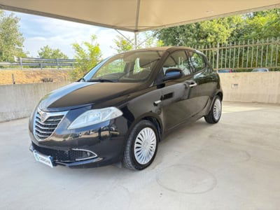 Lancia Ypsilon 0.9 TwinAir 85 CV 5 porte S&S Platinum usata