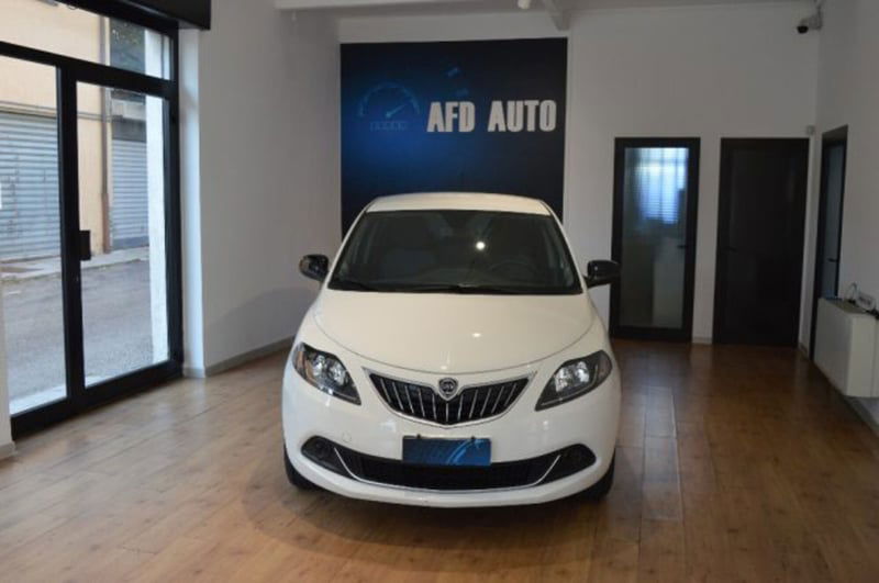 Lancia Ypsilon 1.0 FireFly 5 porte S&S Hybrid Silver Plus