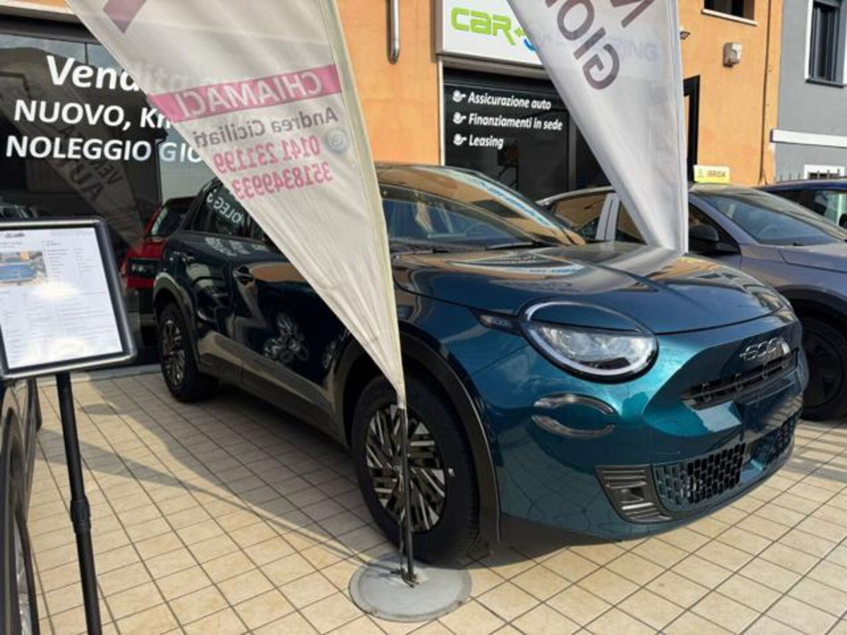 Fiat 600 1.2 hybrid Business 110cv auto (2)