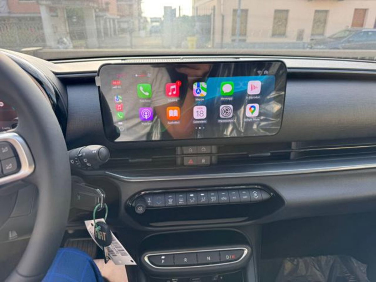 Fiat 600 1.2 hybrid Business 110cv auto (4)