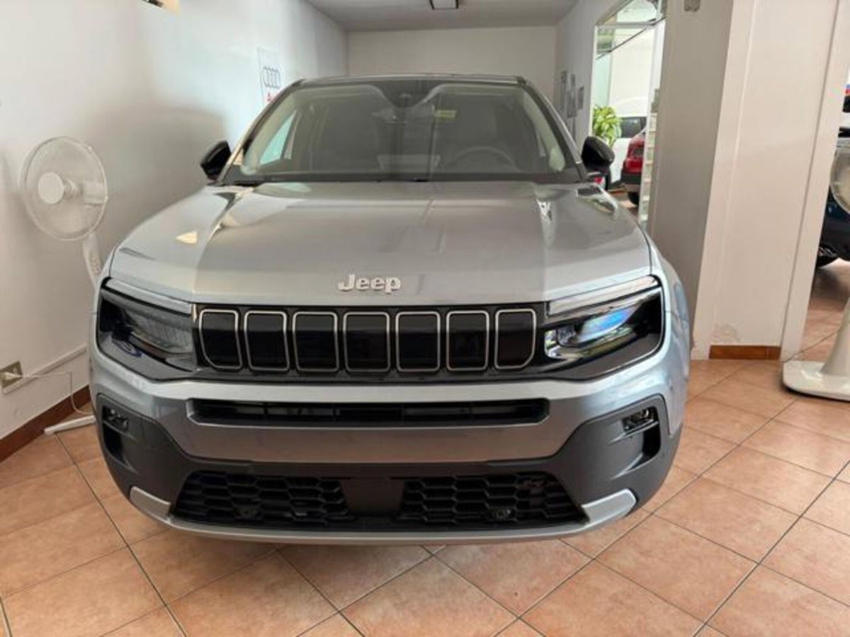 Jeep Avenger 1.2 turbo e-hybrid mhev Summit fwd 110cv edct6