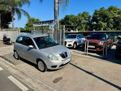 Lancia Ypsilon 1.4 16V MomoDesign usata