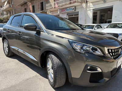 Peugeot 3008 BlueHDi 120 S&S BC Business usata