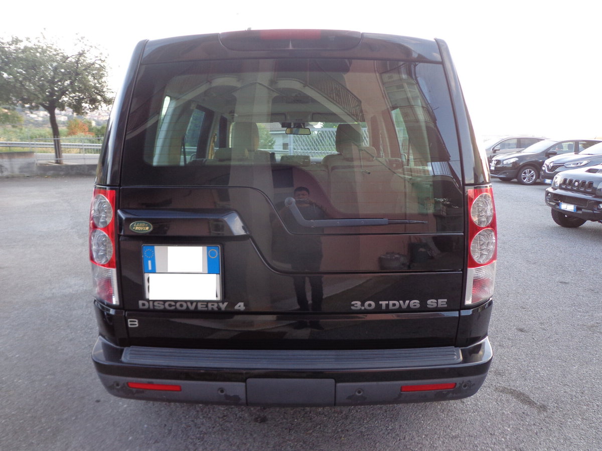 Land Rover Discovery 4 3.0 TDV6 SE (4)