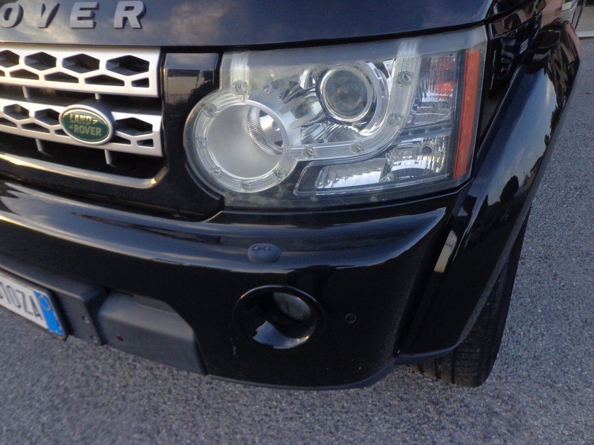 Land Rover Discovery 4 3.0 TDV6 SE (6)