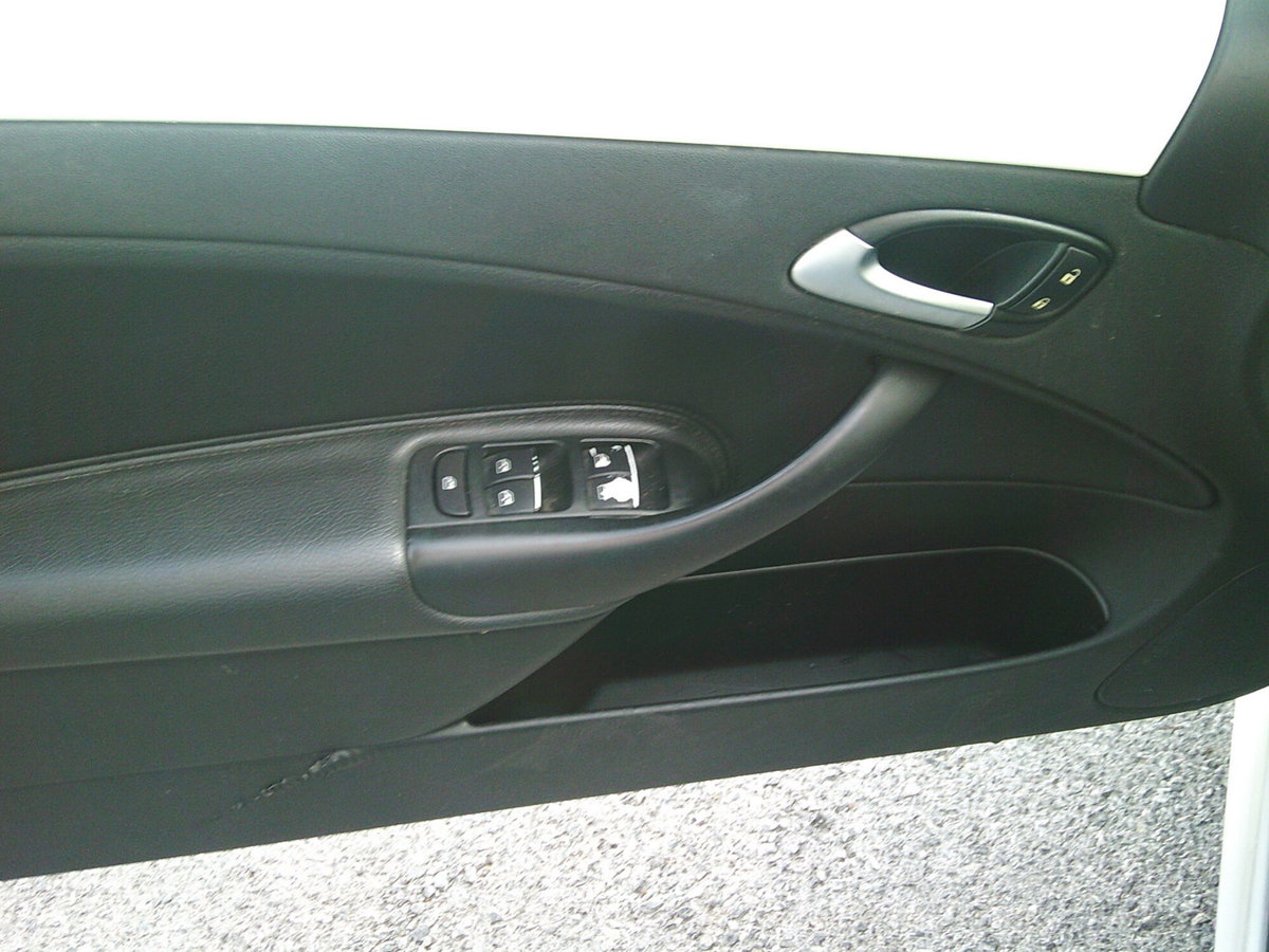 Saab 9-3 Cabrio 1.9 TiD 16V DPF Linear (6)