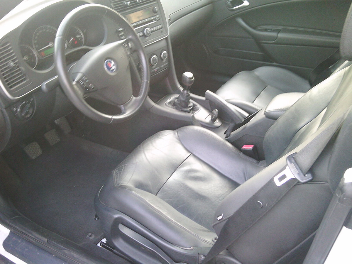 Saab 9-3 Cabrio 1.9 TiD 16V DPF Linear (7)