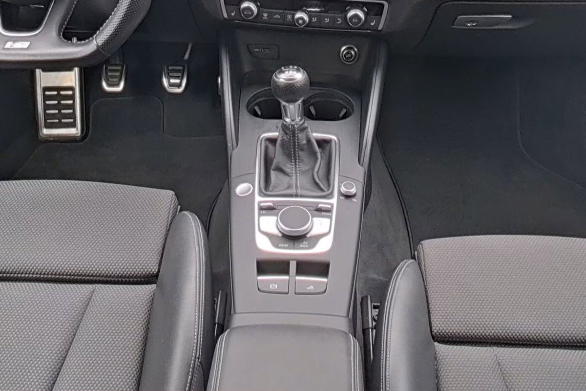 Audi A3 Cabrio 35 TFSI COD Sport (11)