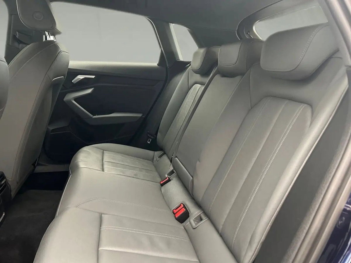 Audi A3 Sportback 40 TFSI e S tronic S line edition (14)