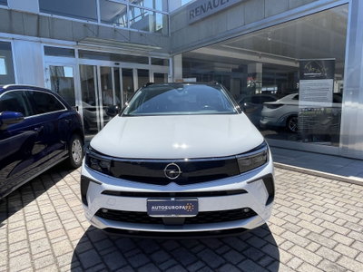 Opel Grandland 1.5 diesel Ecotec aut. Business Elegance (2)
