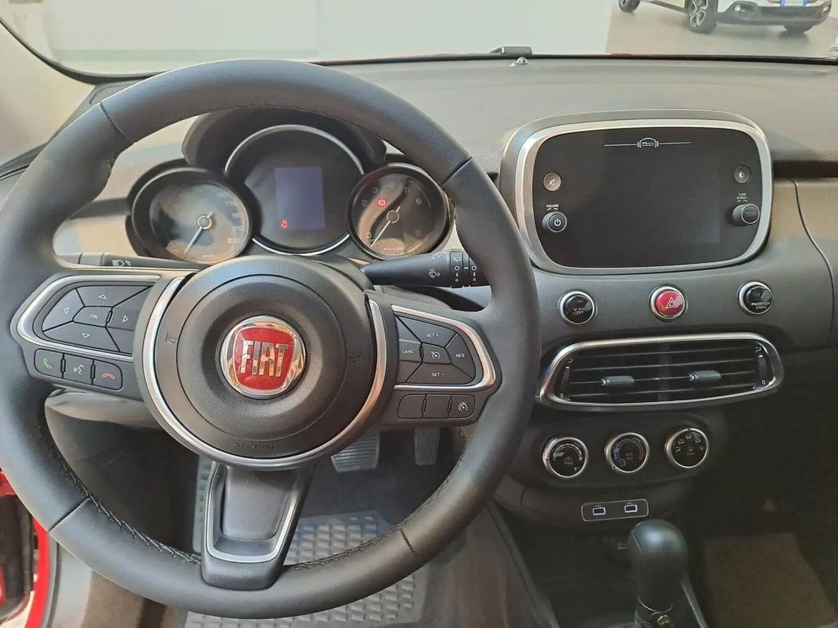 Fiat 500X 1.5 T4 Hybrid 130 CV DCT Dolcevita Special Edition (7)