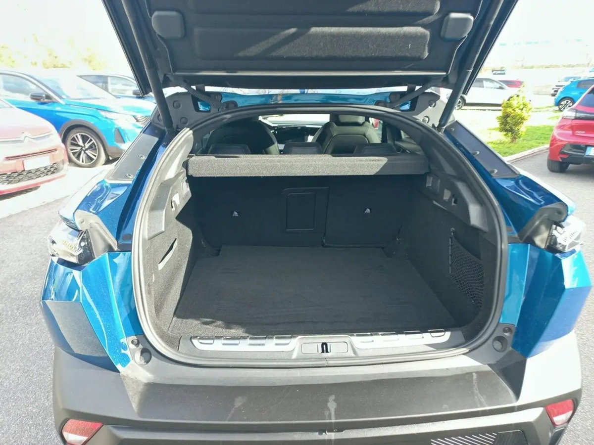 Peugeot 408 1.2 puretech GT s&s 130cv eat8 (12)