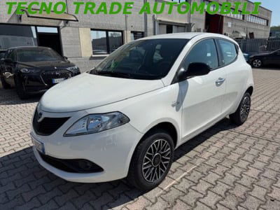 Lancia Ypsilon 0.9 TwinAir 85 CV 5 porte Metano Ecochic Gold usata