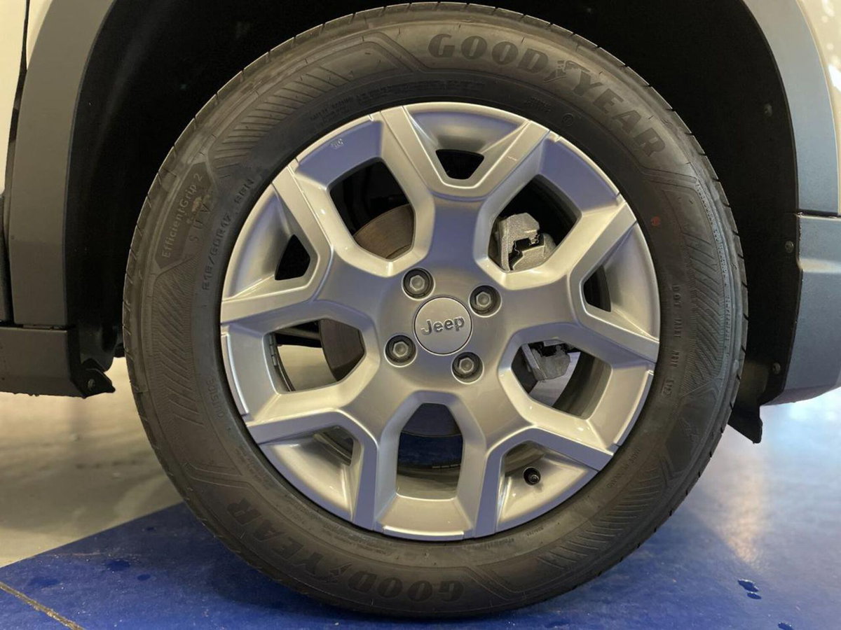 Jeep Avenger 1.2 turbo Altitude fwd 100cv (16)