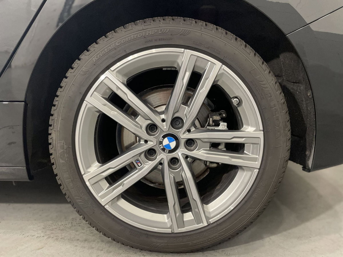 BMW Serie 1 5p. 118i 5p. Msport (8)