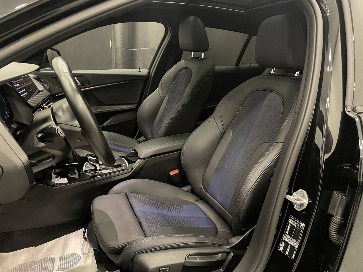 BMW Serie 1 5p. 118i 5p. Msport (9)
