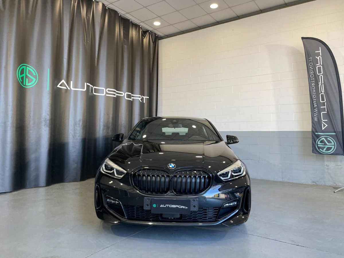 BMW Serie 1 5p. 118i 5p. Msport (2)