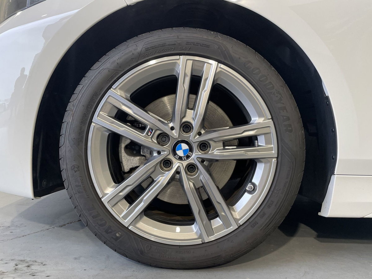 BMW Serie 1 5p. 116i 5p. Msport (8)