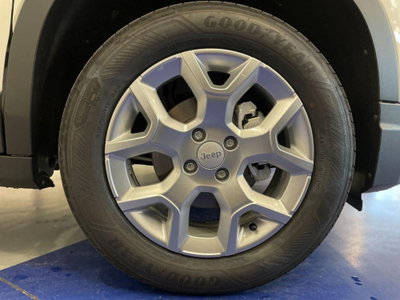 Jeep Avenger 1.2 turbo Altitude fwd 100cv (16)