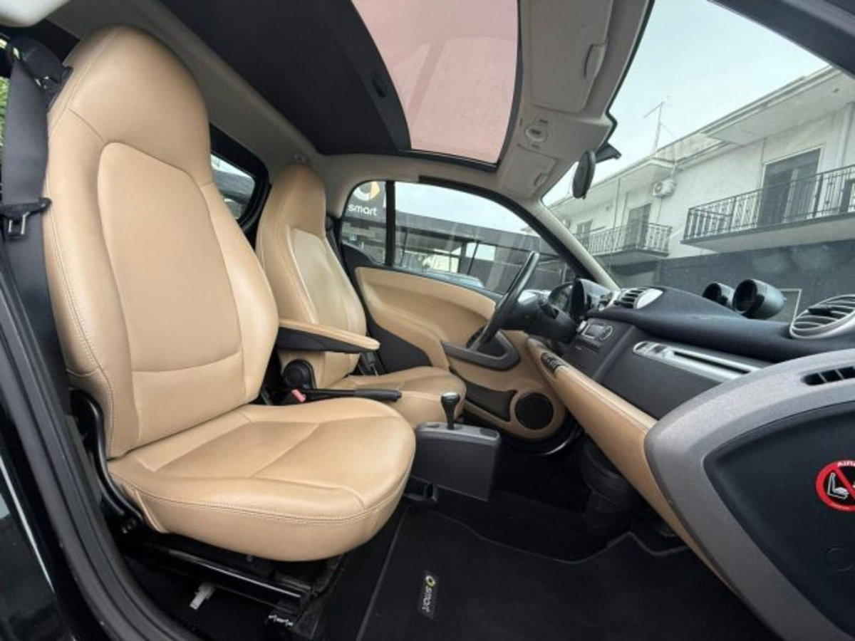 smart Fortwo 1000 62 kW coupé passion (18)