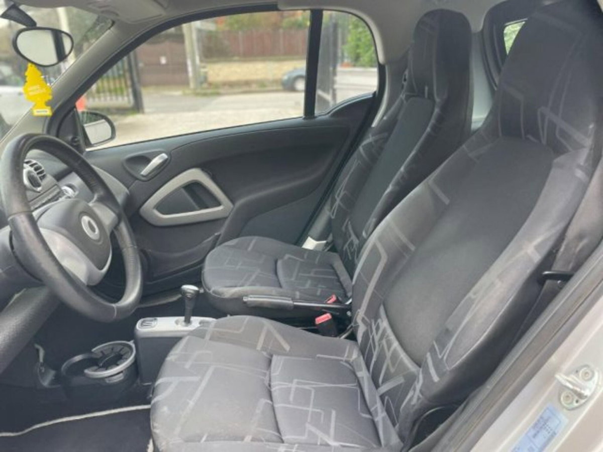 smart Fortwo 800 40 kW coupé passion cdi (12)
