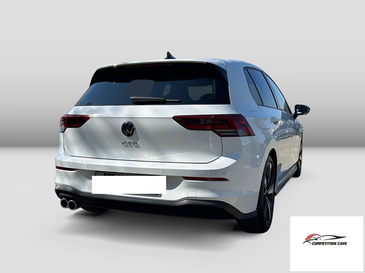 Volkswagen Golf 2.0 TDI GTD DSG (2)
