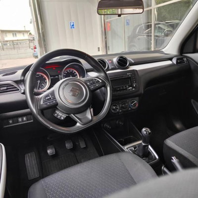 Suzuki Swift 1.2 Hybrid CVT Easy Top (11)