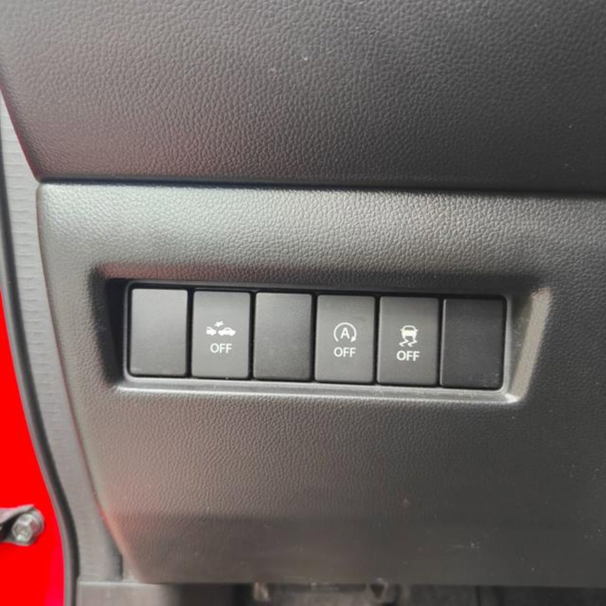 Suzuki Swift 1.2 Hybrid CVT Easy Top (13)