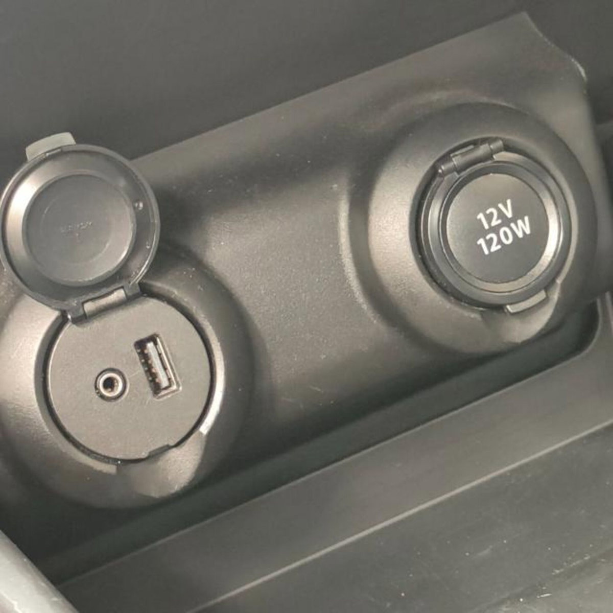 Suzuki Swift 1.2 Hybrid CVT Easy Top (15)