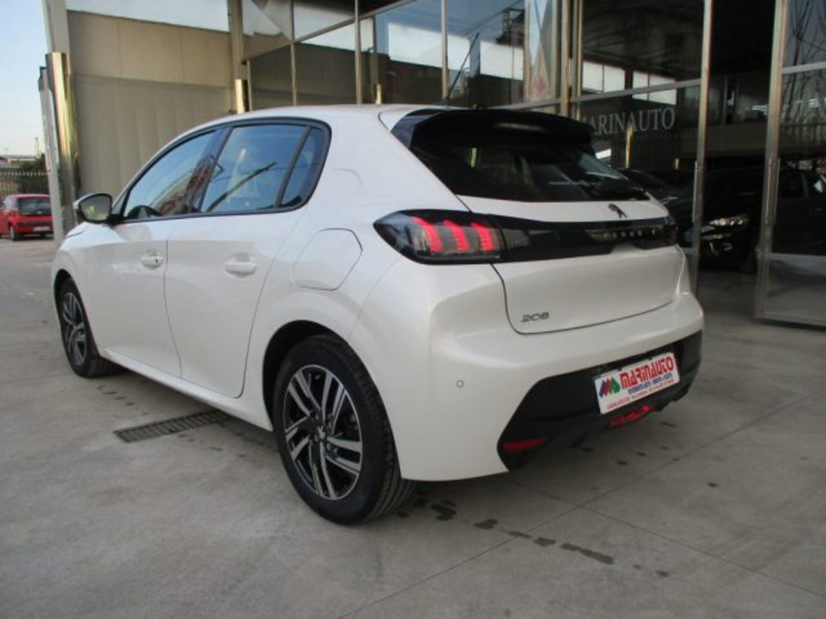 Peugeot 208 PureTech 100 Stop&Start EAT8 5 porte Allure Pack (5)