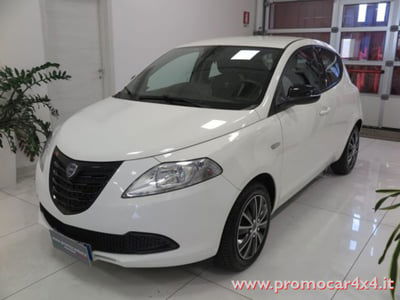 Lancia Ypsilon 1.2 69 CV 5 porte Elefantino usata