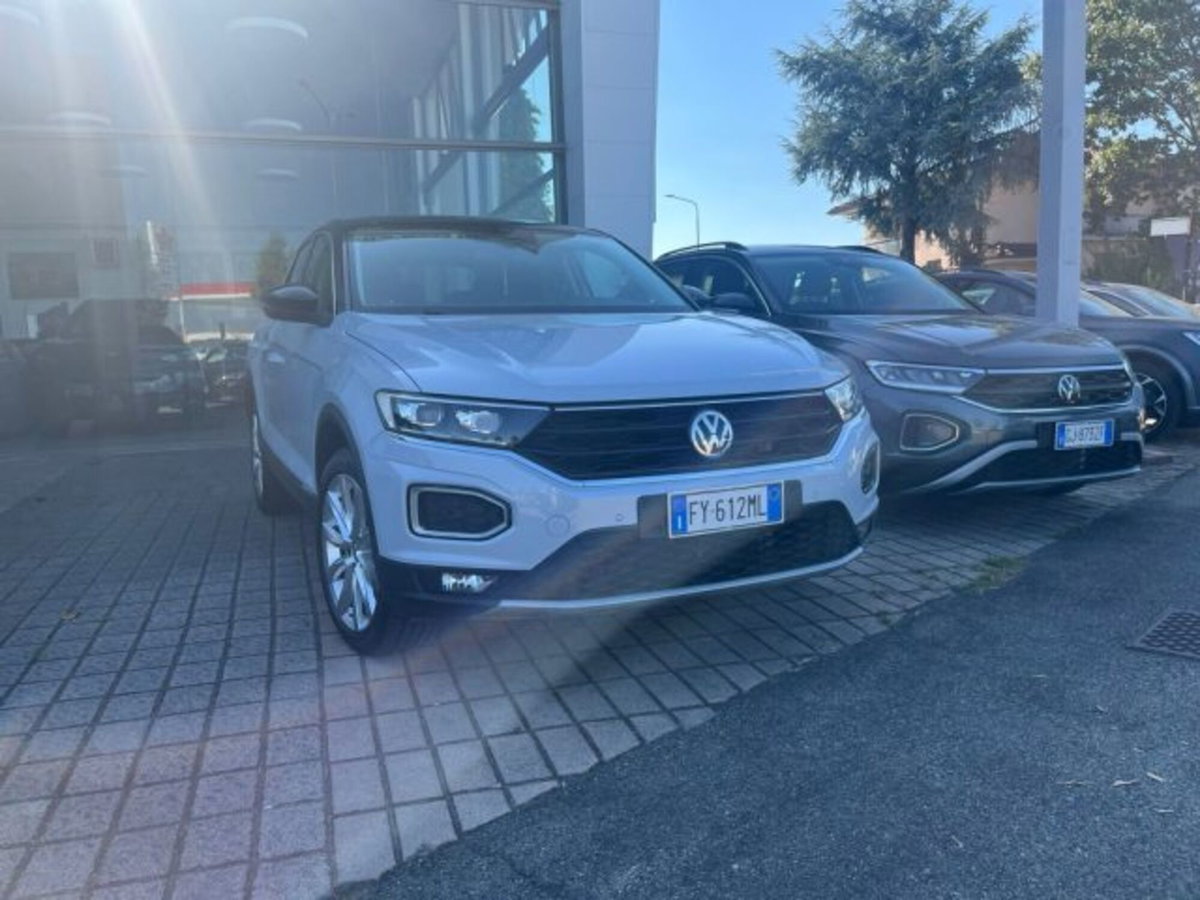 Volkswagen T-Roc 1.6 TDI SCR Advanced BlueMotion Technology (2)