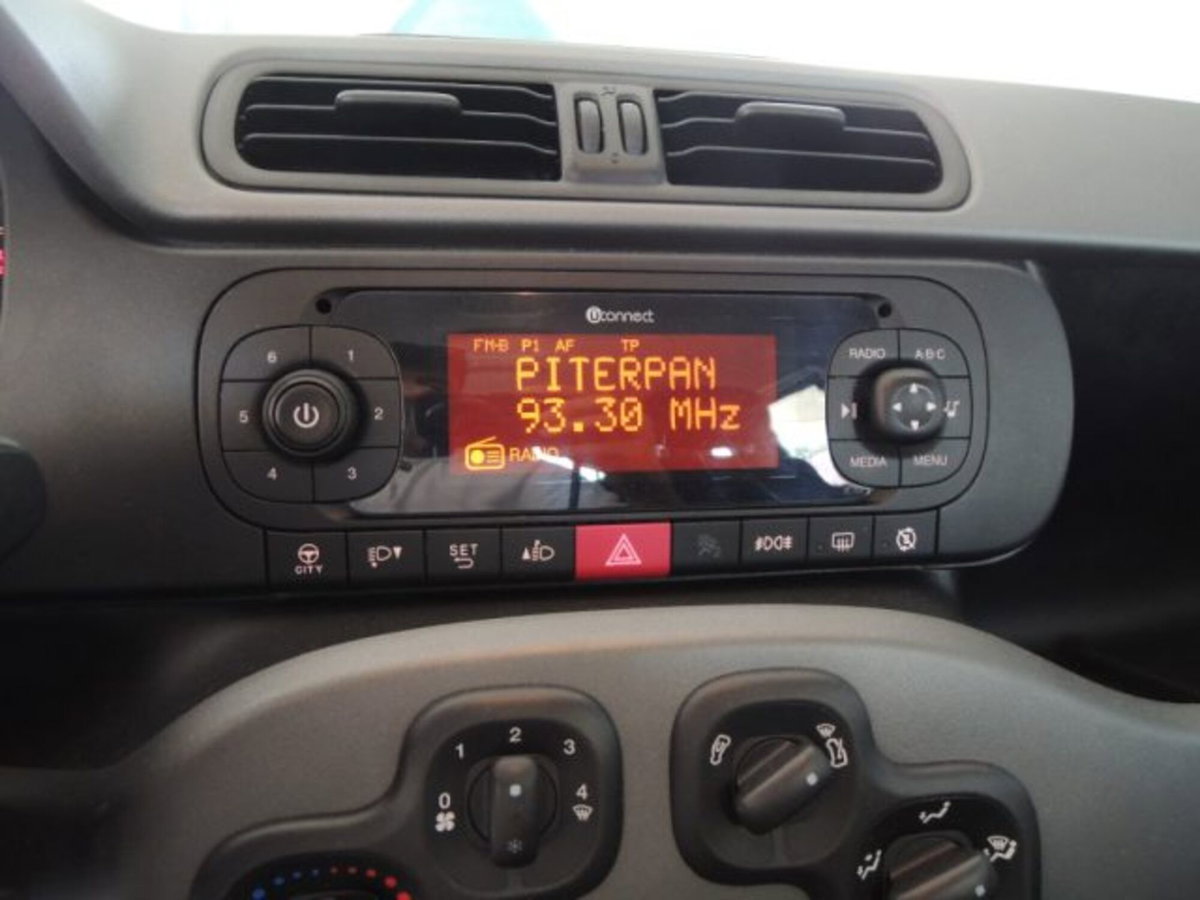 Fiat Panda 1.3 MJT 95 CV S&S Lounge (10)