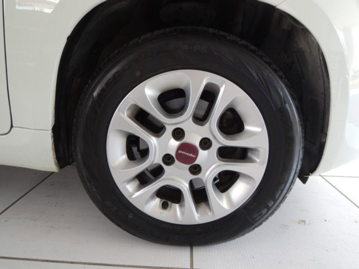 Fiat Panda 1.3 MJT 95 CV S&S Lounge (3)