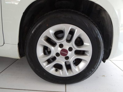 Fiat Panda 1.3 MJT 95 CV S&S Lounge (3)