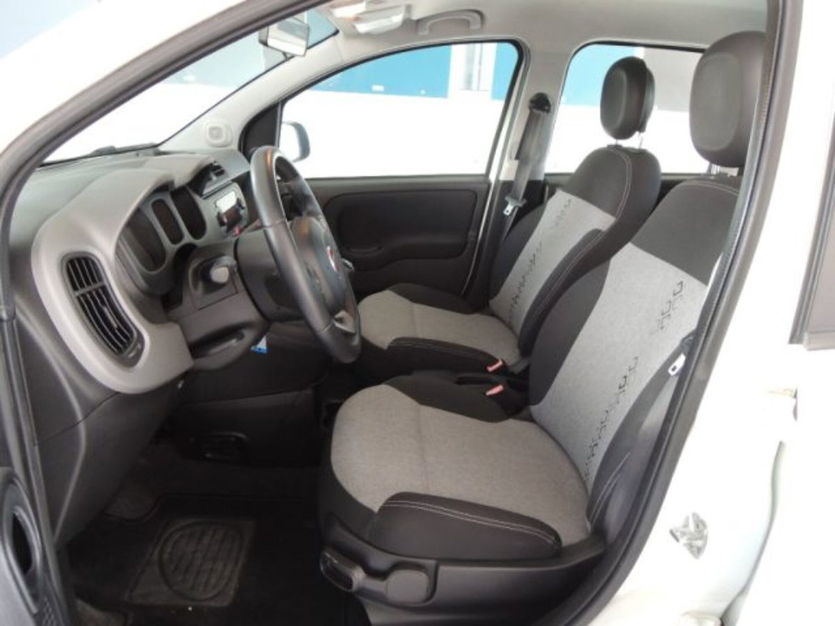 Fiat Panda 1.3 MJT 95 CV S&S Lounge (7)