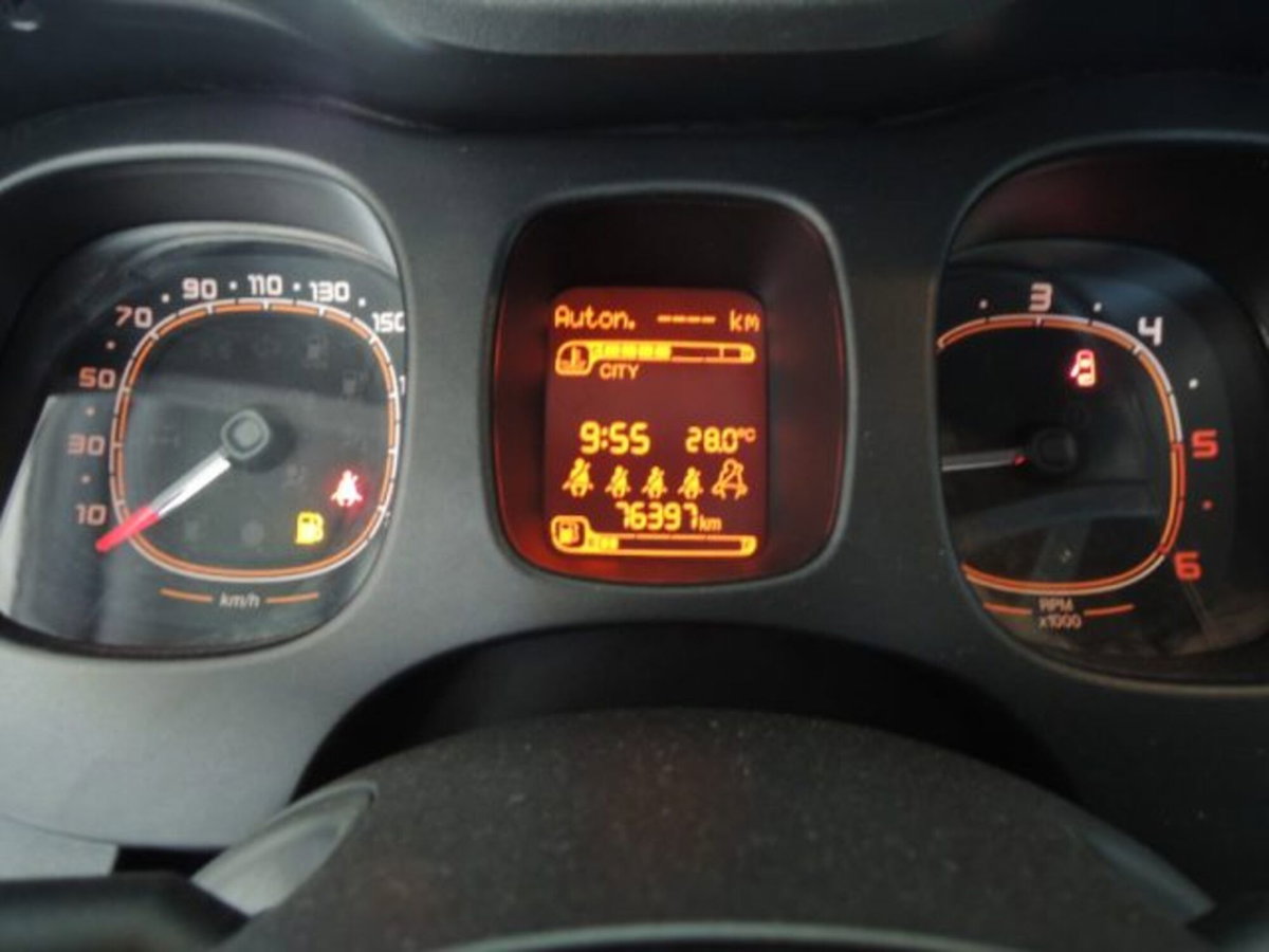 Fiat Panda 1.3 MJT 95 CV S&S Lounge (9)