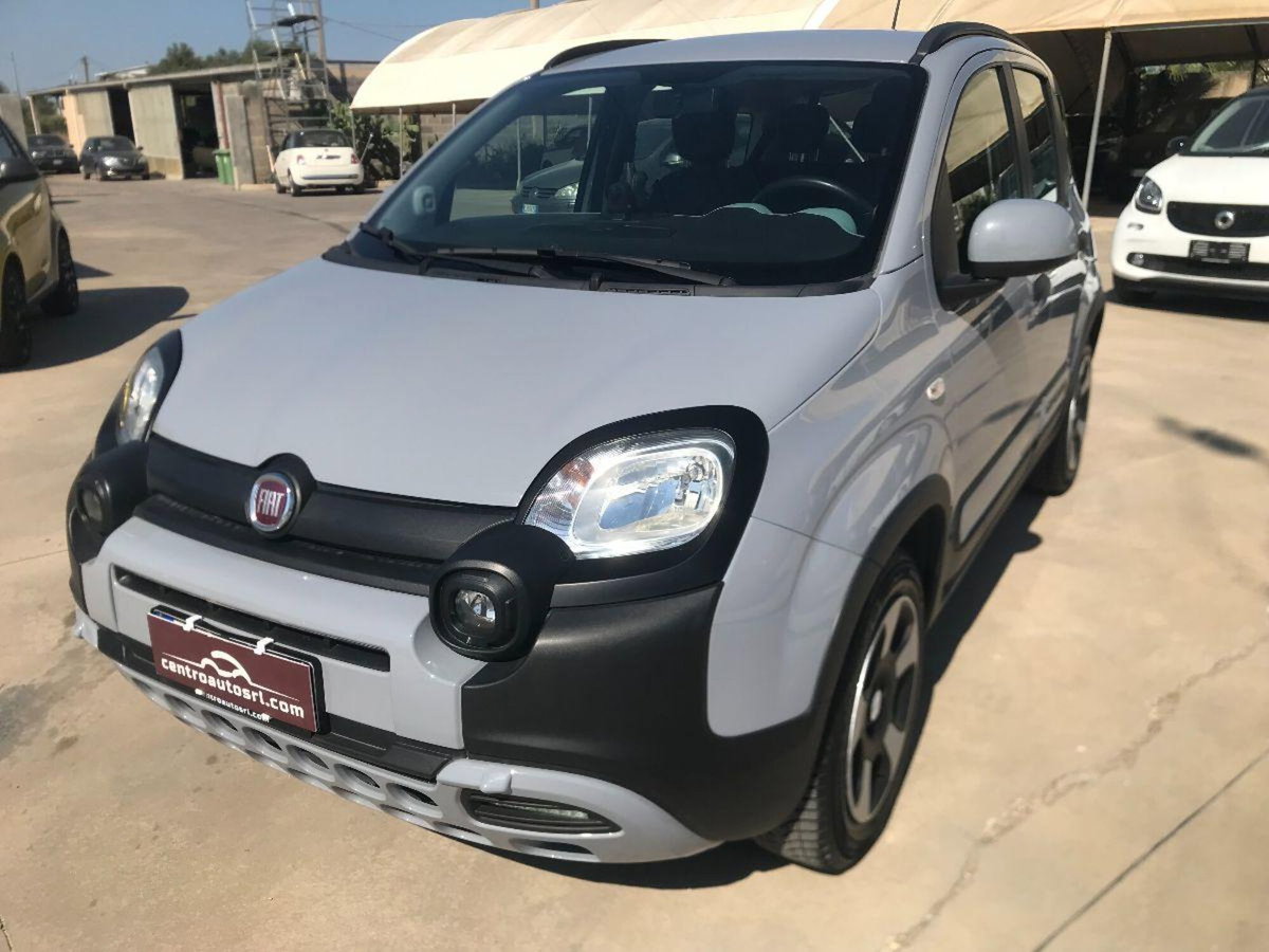 Fiat Panda 1.0 FireFly S&S Hybrid City Cross