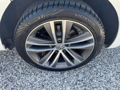 Volkswagen Sharan 2.0 TDI 184 CV SCR DSG Highline BlueMotion Tech. (14)