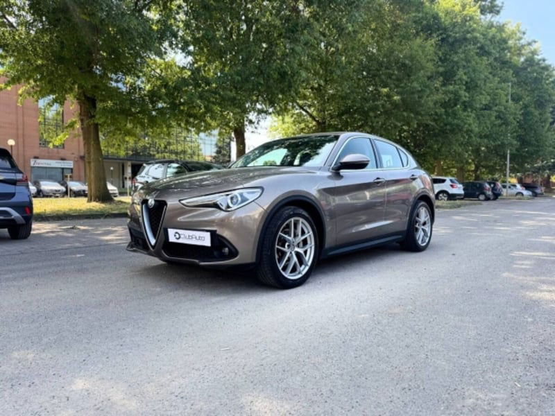 Alfa Romeo Stelvio Stelvio 2.2 Turbodiesel 180 CV AT8 RWD Business