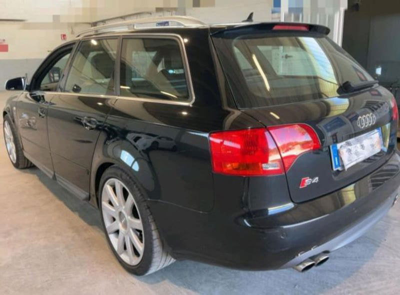 Audi S4 Avant 4.2 V8 quattro