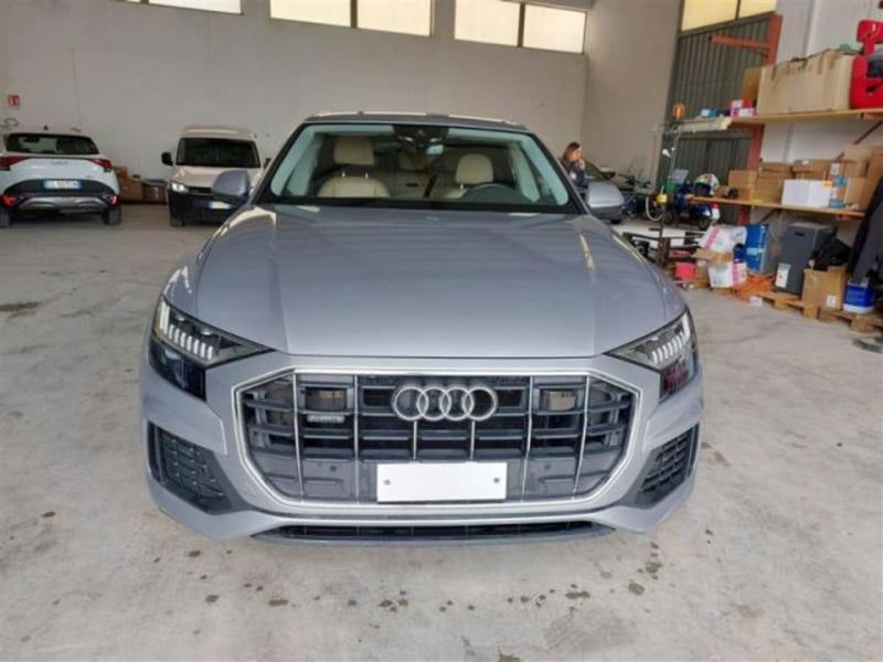 Audi Q8 Q8 45 TDI quattro tiptronic