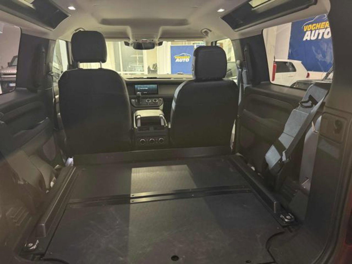 Land Rover Defender 90 3.0D I6 200 CV AWD Auto S (12)