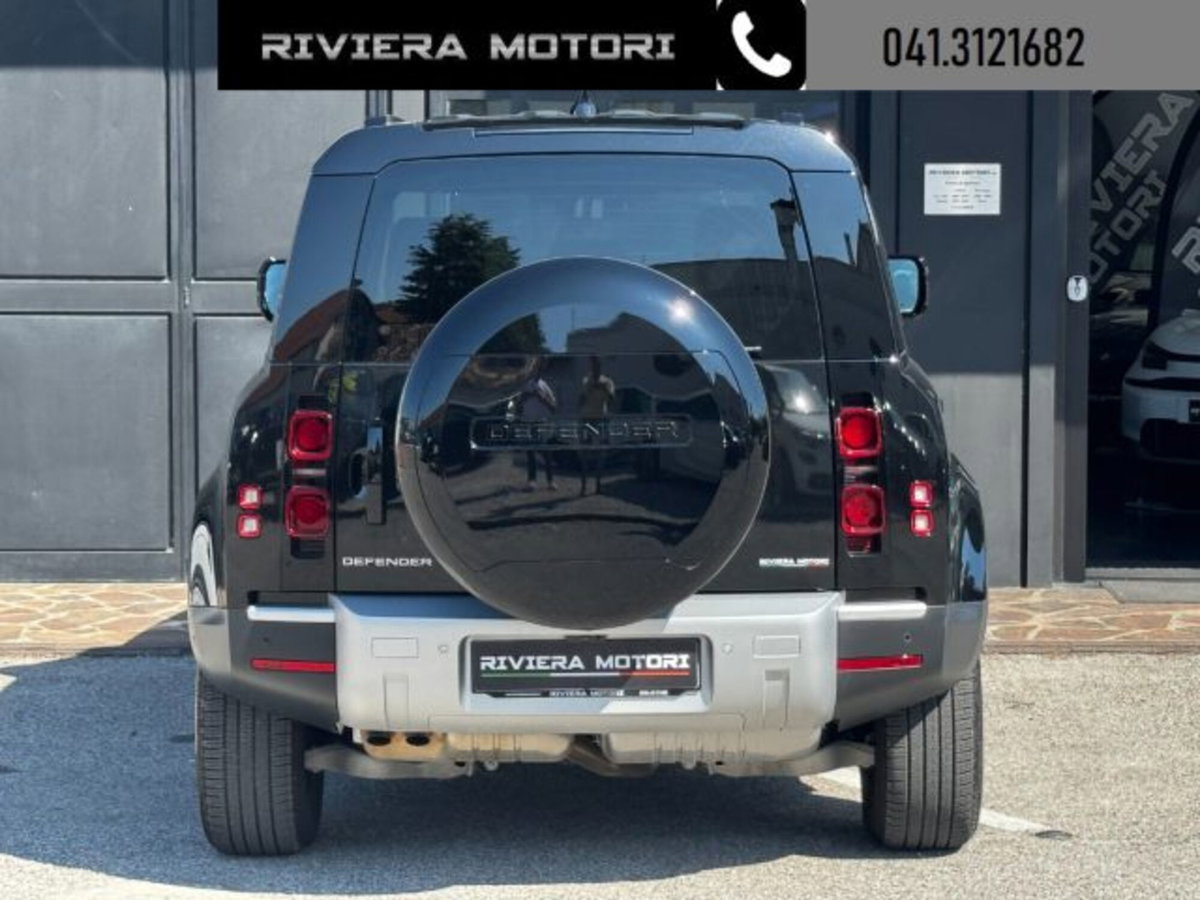 Land Rover Defender 110 3.0D I6 200 CV AWD Auto S (13)