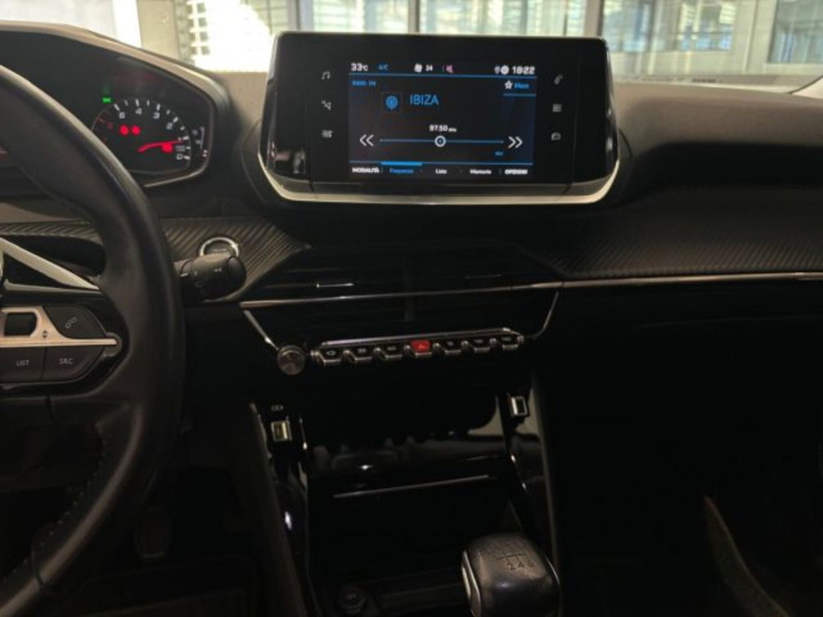 Peugeot 2008 BlueHDi 110 S&S Allure (12)