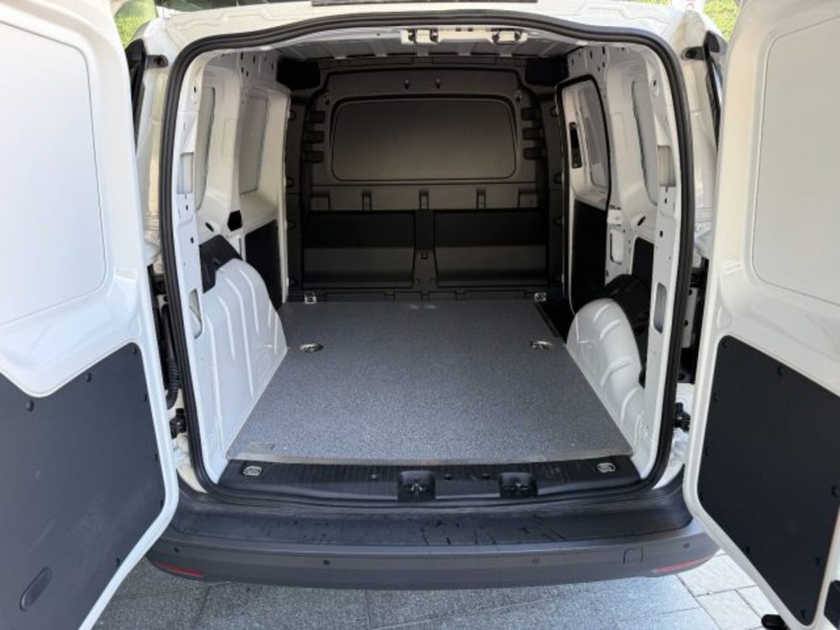 Volkswagen Veicoli Commerciali Caddy 2.0 TDI 102 CV Kombi Business (9)